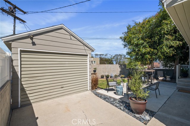 1414 W 13th Street, San Pedro CA: https://media.crmls.org/medias/3c3e9d96-a965-4461-bb80-36ac1d0fb3f3.jpg