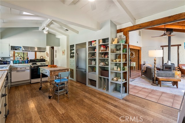 Detail Gallery Image 15 of 74 For 3700 Las Pilitas, Santa Margarita,  CA 93453 - 5 Beds | 3 Baths