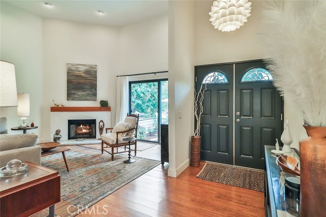 21025 Lemarsh Street, Chatsworth CA: https://media.crmls.org/medias/3c3f6174-10f5-4b3b-8e4b-9062146e8958.jpg