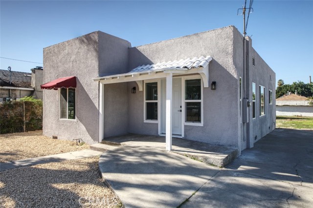 Detail Gallery Image 4 of 27 For 3581 Eucalyptus, Riverside,  CA 92507 - 2 Beds | 1 Baths