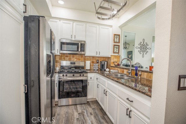 Detail Gallery Image 3 of 29 For 22 Pasto Rico, Rancho Santa Margarita,  CA 92688 - 2 Beds | 2/1 Baths