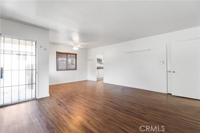 Detail Gallery Image 8 of 24 For 4006 E Vermont St, Long Beach,  CA 90814 - – Beds | – Baths