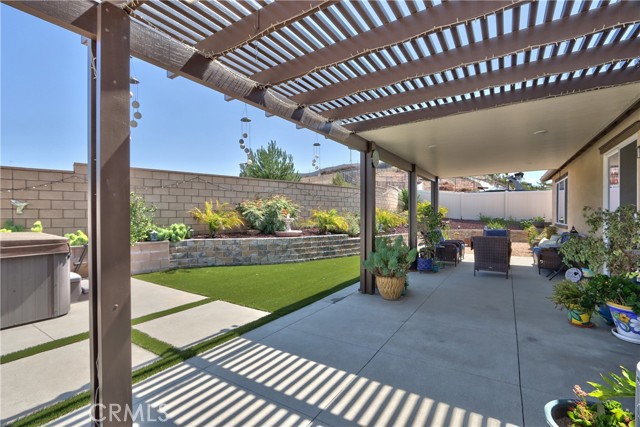 33084 Toledo Bend Court, Winchester CA: https://media.crmls.org/medias/3c4233cc-287e-4f8a-9533-89abf18f5d22.jpg