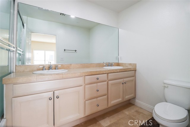 Detail Gallery Image 36 of 46 For 7132 Farralone Ave #207,  Canoga Park,  CA 91303 - 3 Beds | 2/1 Baths
