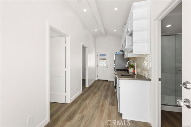 204 S Raymond, Fullerton CA: https://media.crmls.org/medias/3c43d434-599c-4173-b428-4502531ba4df.jpg