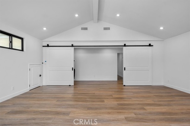 6334 Riggs Place, Los Angeles CA: https://media.crmls.org/medias/3c448481-4d73-4a29-b1e5-680c3cb79636.jpg