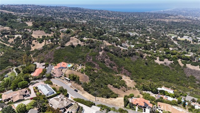 Detail Gallery Image 11 of 12 For 14 Bronco, Rancho Palos Verdes,  CA 90275 - – Beds | – Baths