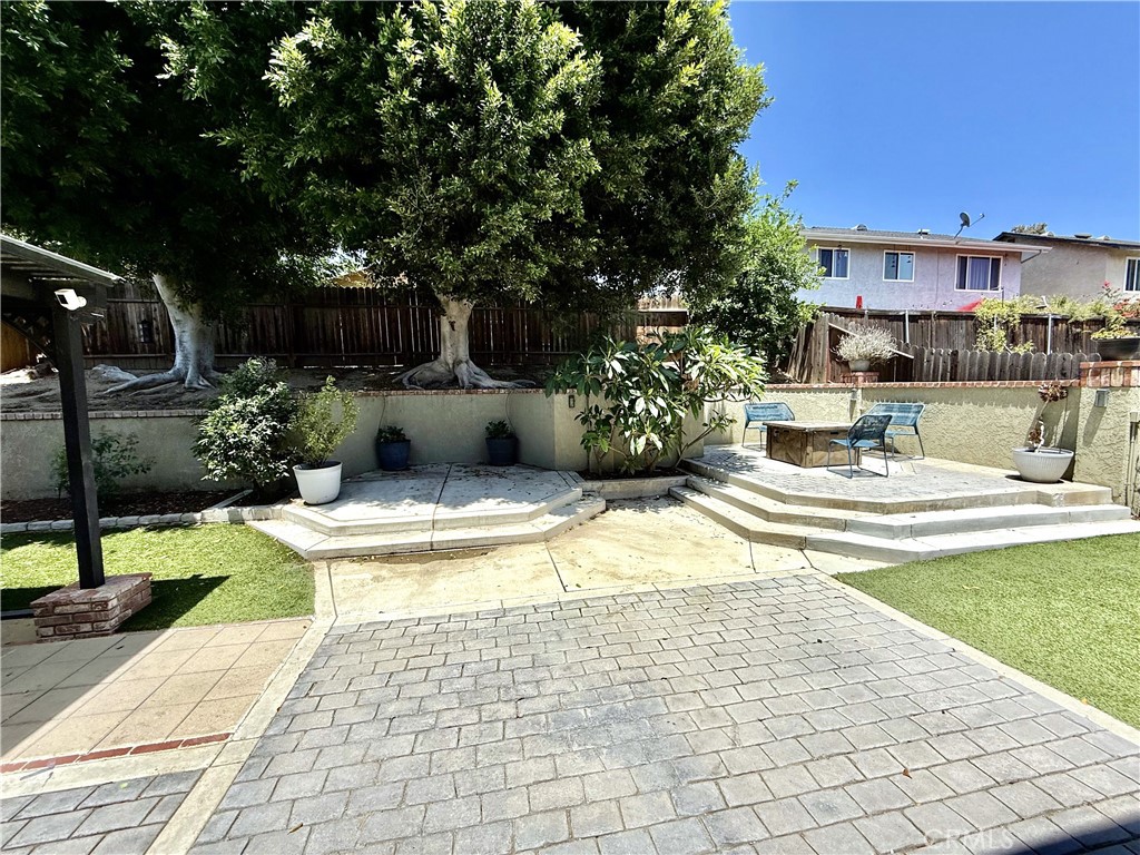 https://media.crmls.org/medias/3c44f890-61f9-4769-80ec-6b6e8c913e5b.jpg?preset=X-Large