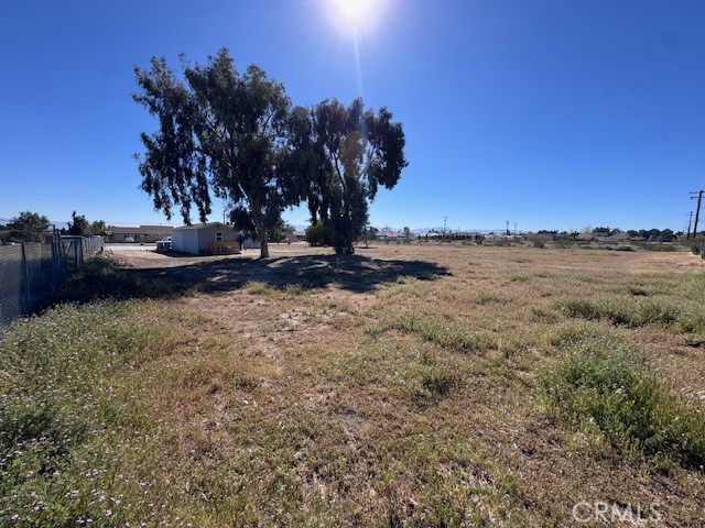 Detail Gallery Image 25 of 26 For 11918 Hemlock, Hesperia,  CA 92345 - 2 Beds | 1 Baths