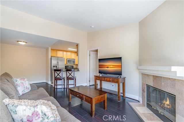 Detail Gallery Image 3 of 37 For 2325 Del Mar Way #208,  Corona,  CA 92882 - 2 Beds | 2 Baths