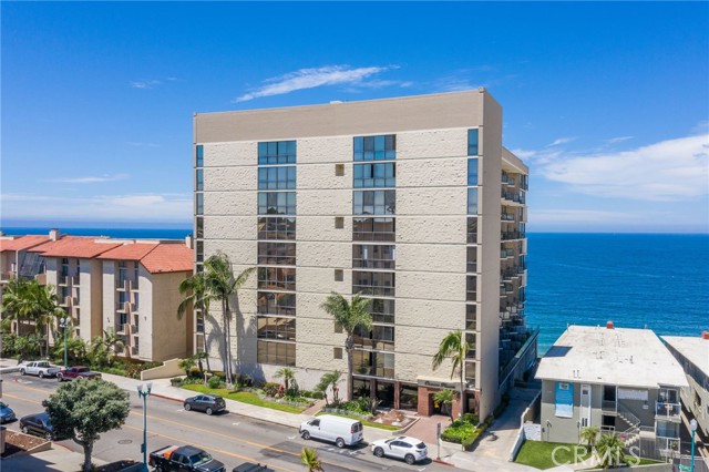 531 Esplanade, Redondo Beach, California 90277, 2 Bedrooms Bedrooms, ,2 BathroomsBathrooms,Residential,Sold,Esplanade,SB22172842