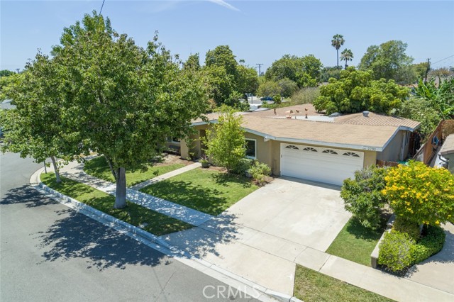 2731 San Carlos Ln, Costa Mesa, CA 92626