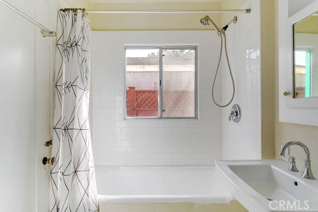 Detail Gallery Image 11 of 12 For 615 S Columbus Ave, Glendale,  CA 91204 - 1 Beds | 1 Baths