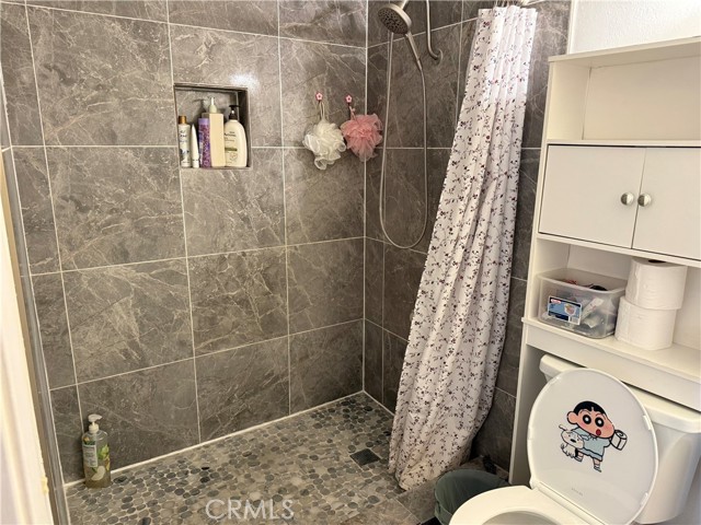 Detail Gallery Image 6 of 9 For 527 S Orange, Monterey Park,  CA 91755 - 3 Beds | 2/1 Baths