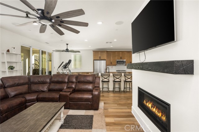 Detail Gallery Image 16 of 74 For 11786 Glenridge Rd, Corona,  CA 92883 - 3 Beds | 2/1 Baths