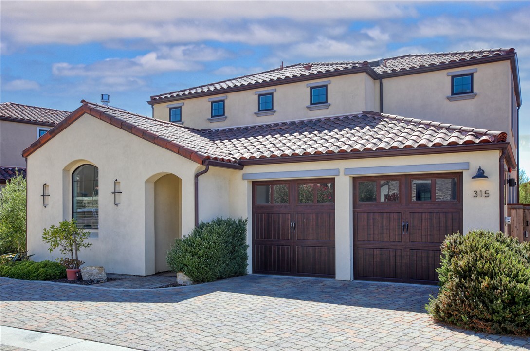 Detail Gallery Image 2 of 38 For 315 Tresana Ln, San Luis Obispo,  CA 93401 - 4 Beds | 2/1 Baths