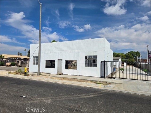 Detail Gallery Image 3 of 38 For 1340 W Holt, Ontario,  CA 91762 - – Beds | – Baths