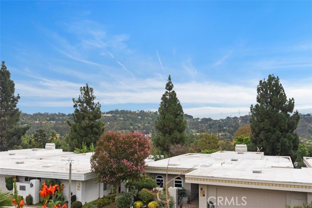 5594 Avenida Sosiega W, Laguna Woods CA: https://media.crmls.org/medias/3c48d6d3-a8d3-44f6-96bc-94e92c76f941.jpg