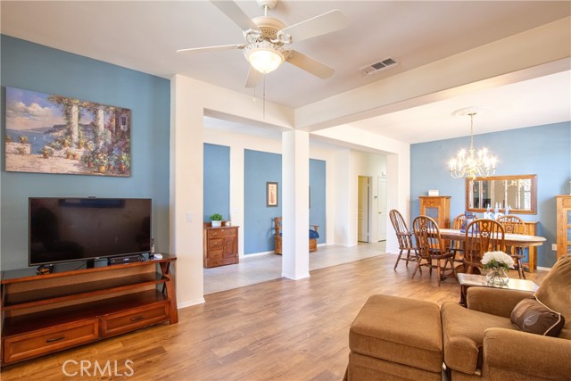 39312 Beringer Drive, Murrieta CA: https://media.crmls.org/medias/3c494291-34da-4d83-bbfc-dc2a522a4036.jpg