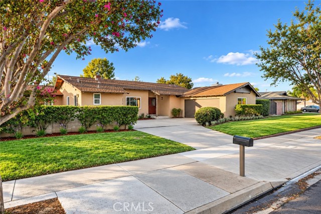 3412 North San Joaquin photo 5