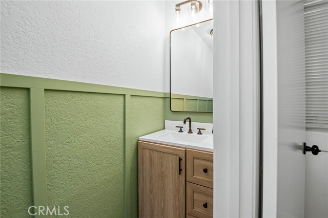 Detail Gallery Image 6 of 36 For 2220 E Chapman #5,  Fullerton,  CA 92831 - 2 Beds | 1/1 Baths