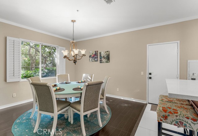 Detail Gallery Image 10 of 38 For 1360 Ashton Park Ln, Thousand Oaks,  CA 91320 - 3 Beds | 2/1 Baths