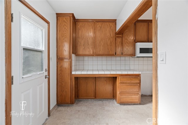 Detail Gallery Image 16 of 29 For 105 Western Dr, Bakersfield,  CA 93309 - 2 Beds | 1 Baths