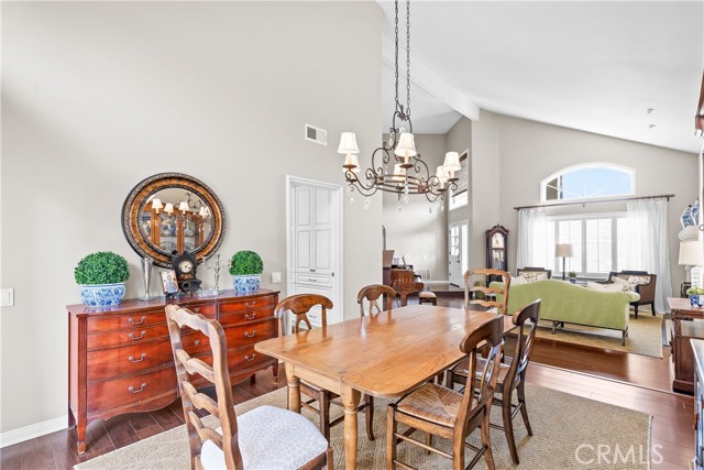22432 Rosebriar, Mission Viejo CA: https://media.crmls.org/medias/3c4e2619-0af0-4ee0-9067-9a8deba174f5.jpg