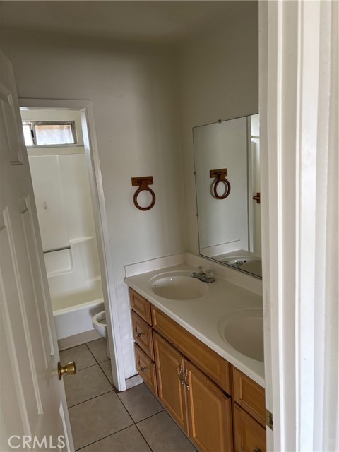 Detail Gallery Image 8 of 16 For 20416 20416 Sierra Ave., Tehachapi,  CA 93561 - 3 Beds | 1/1 Baths