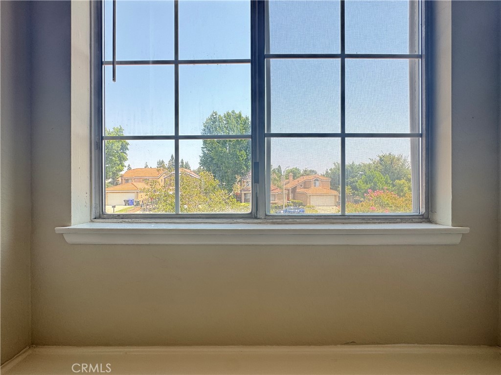 https://media.crmls.org/medias/3c4efe2a-4767-4829-a5c7-ef0ed7c93cd7.jpg?preset=X-Large