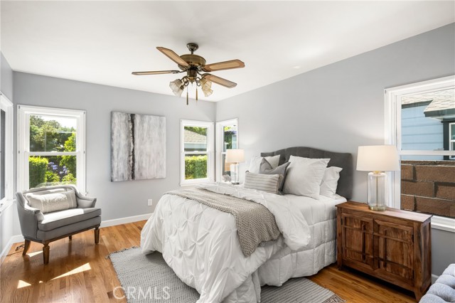 2412 Santiago Street, Santa Ana CA: https://media.crmls.org/medias/3c4f35c8-f90f-4dfa-b252-3abe3e591992.jpg