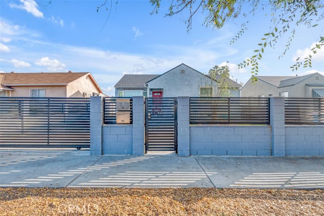 Detail Gallery Image 52 of 56 For 7418 Farmdale Ave, North Hollywood,  CA 91605 - 5 Beds | 3 Baths