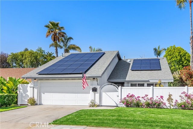 Detail Gallery Image 1 of 51 For 33028 Christina Dr, Dana Point,  CA 92629 - 4 Beds | 3 Baths