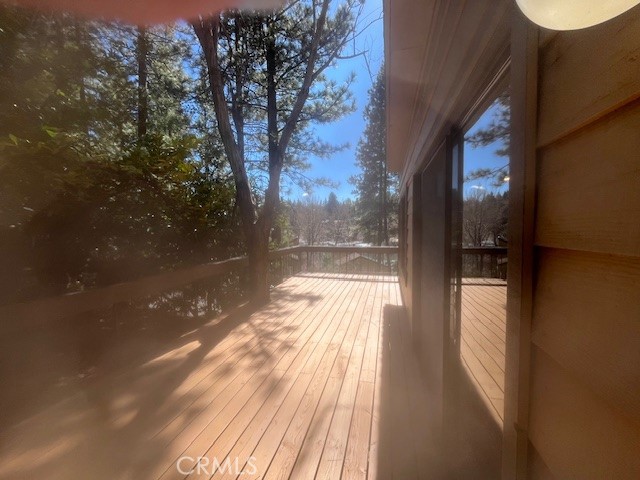 Detail Gallery Image 5 of 43 For 27821 Peninsula Dr. #330, Lake Arrowhead,  CA 92352 - 4 Beds | 2 Baths