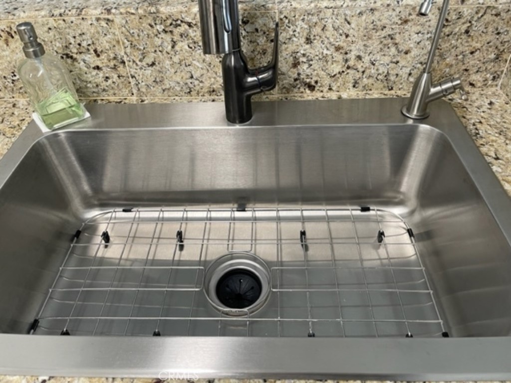 3c4ff6b9 B972 43a5 97e8 458af5ec6f95