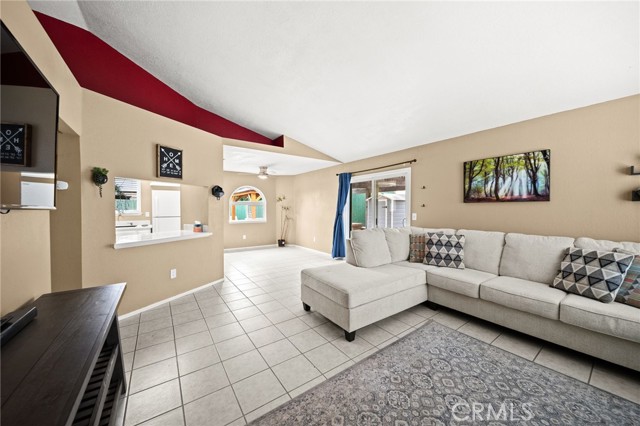 Image 7 of 43 For 27780 Hillpointe Drive