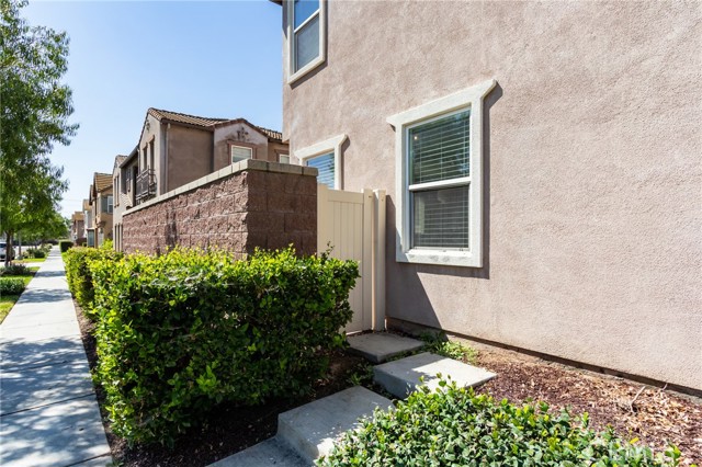 Detail Gallery Image 49 of 74 For 7679 Daphne, Chino,  CA 91708 - 3 Beds | 2/1 Baths