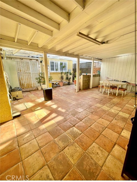 Detail Gallery Image 6 of 7 For 823 Commonwealth Ave, Venice,  CA 90291 - 3 Beds | 2 Baths