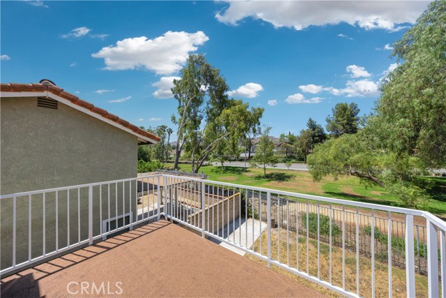 6289 Sunny Meadow Lane, Chino Hills CA: https://media.crmls.org/medias/3c50ba9a-2648-4b5f-af51-c6be13a5c5d2.jpg