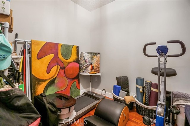 3141 Michelson Drive, Irvine CA: https://media.crmls.org/medias/3c5110c9-c41e-46a5-8bb5-6bb98ea354bb.jpg