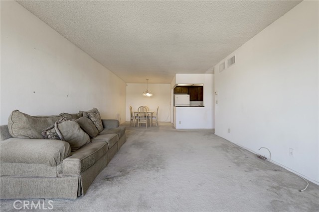 Detail Gallery Image 34 of 48 For 12830 Burbank Blvd. #310,  Valley Village,  CA 91607 - 2 Beds | 2 Baths
