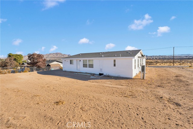 Detail Gallery Image 32 of 34 For 16680 Boh Ln, Victorville,  CA 92394 - 3 Beds | 2 Baths