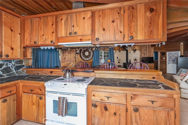 Detail Gallery Image 15 of 60 For 44327 Highway 49, Ahwahnee,  CA 93601 - 3 Beds | 2 Baths
