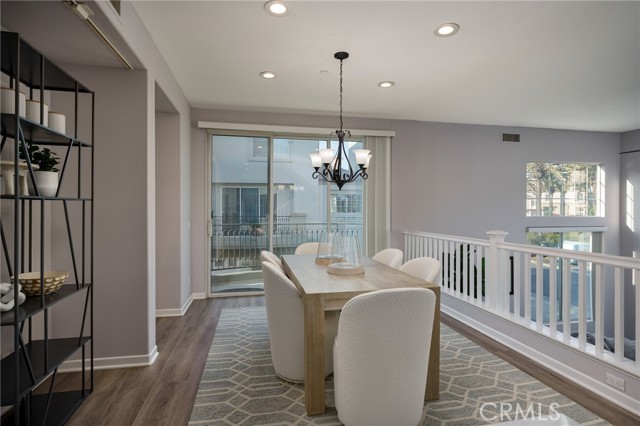 Detail Gallery Image 19 of 46 For 6242 Surfboard, Huntington Beach,  CA 92648 - 3 Beds | 2/1 Baths