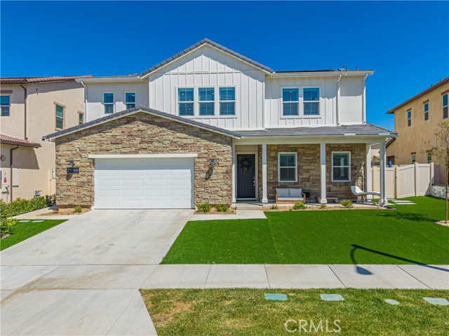 Front Image Thumbnail for CRSR26065657