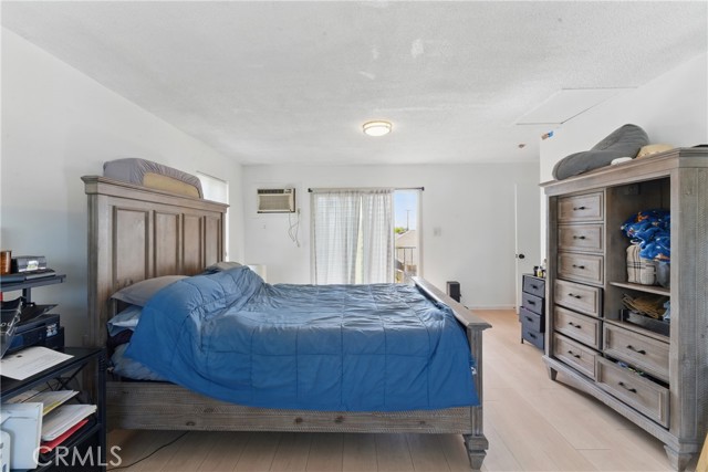 415 Cadbrook Drive, La Puente CA: https://media.crmls.org/medias/3c543d80-139d-4af8-a7d8-2375cdb63a2e.jpg