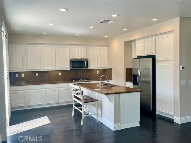 28349 Bruning Street, Murrieta CA: https://media.crmls.org/medias/3c546237-bb64-4ea8-8d51-726abe54661f.jpg