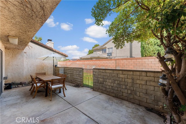 Detail Gallery Image 50 of 56 For 215 Hawk Ln, Palmdale,  CA 93551 - 3 Beds | 3 Baths