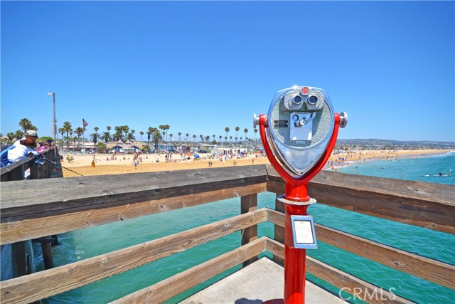 Detail Gallery Image 39 of 41 For 3717 Channel Pl, Newport Beach,  CA 92663 - 4 Beds | 2/1 Baths