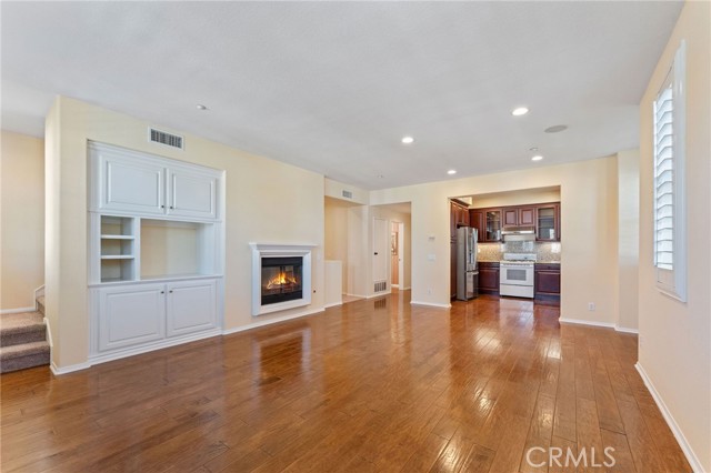 Detail Gallery Image 11 of 29 For 31 Lookout, Tustin,  CA 92782 - 3 Beds | 3/1 Baths